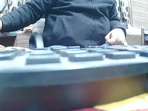 pussyrider1-4u's cam snapshot