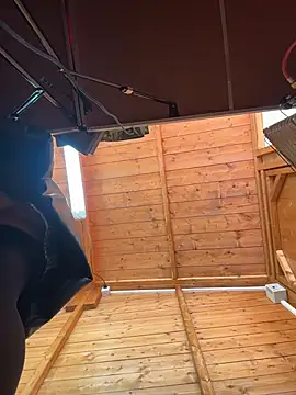 DaisyVibesss's cam snapshot