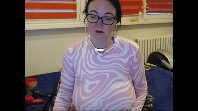 Alexie33's cam snapshot