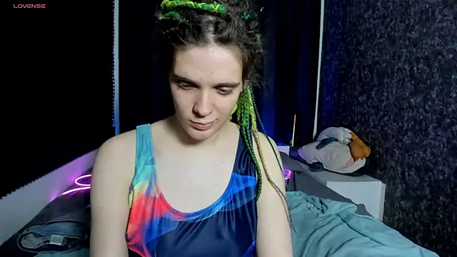 KIKI_Krash live sex cam