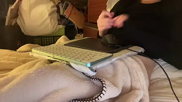 18yoteenvirgin live sex cam