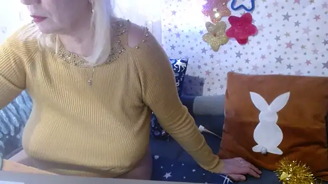 QueenLana's cam snapshot