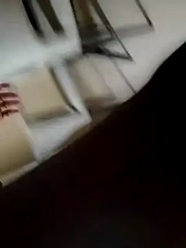 Elchicomiels live sex cam