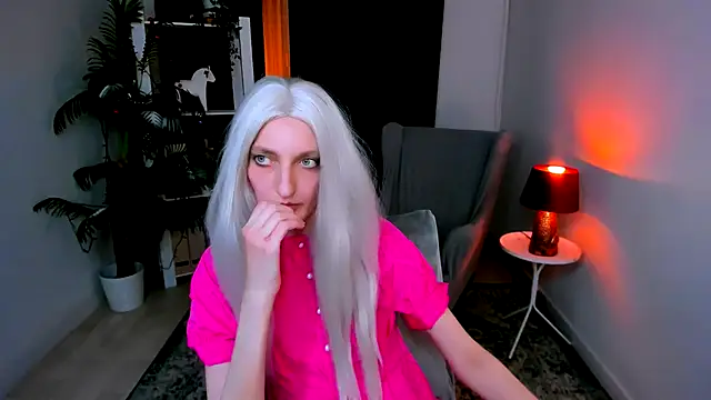 ViktoriaClark live sex cam