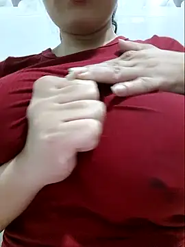 Shine_Mai's cam snapshot