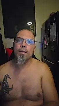 KrazyLegz live sex cam