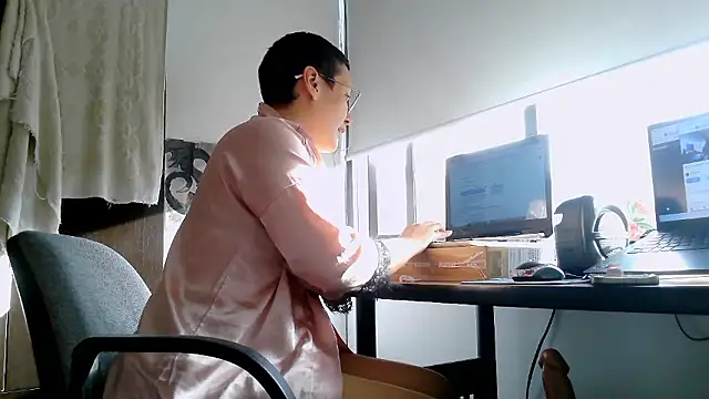 luxandracon23 live sex cam