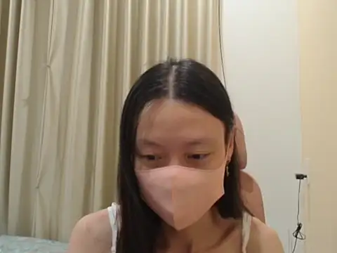 Lil-Cherries's cam snapshot