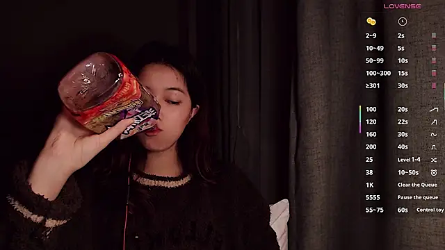 XueLi1902 live sex cam