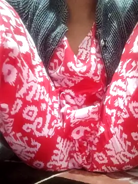 Saishaa's cam snapshot