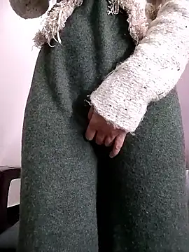 Ruhi_07 live sex cam