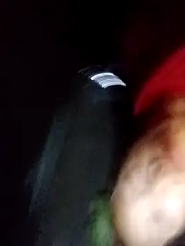 bella-la's cam snapshot