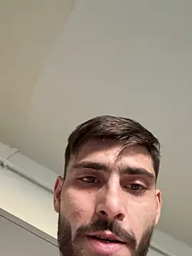 Hugo-tentation34 live sex cam