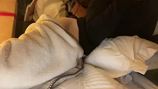 18yoteenvirgin live sex cam