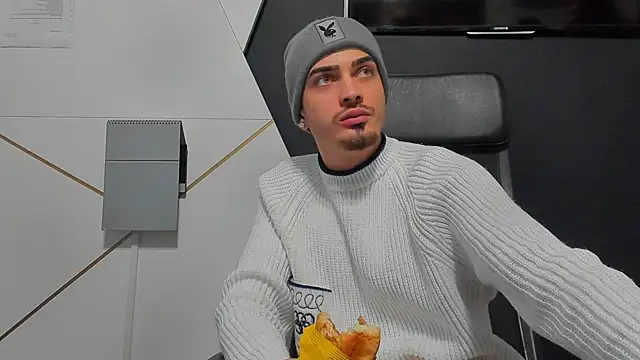 BrandonTate live sex cam