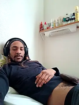 Mikaaa97 live sex cam