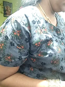 navyasree143's cam snapshot