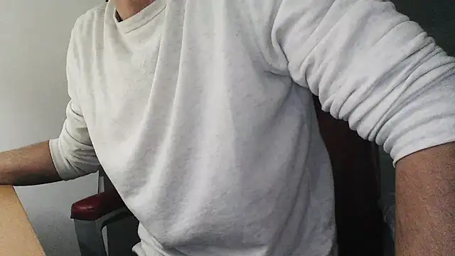 TwistedStallion69's cam snapshot