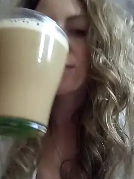 KattyLuuu live sex cam