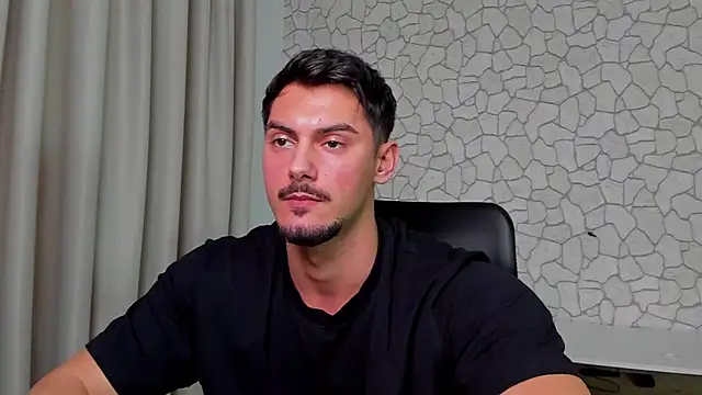 ClintMasters live sex cam