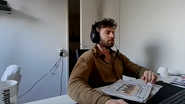 alpha-hunk live sex cam