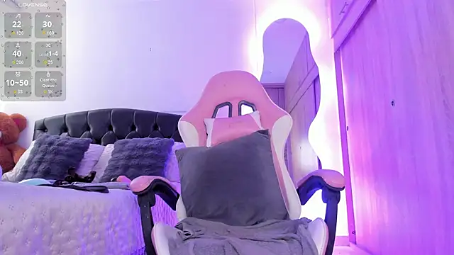 Amaranthaa1 live sex cam