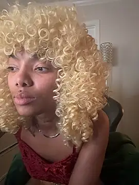 butterflybootyy live sex cam