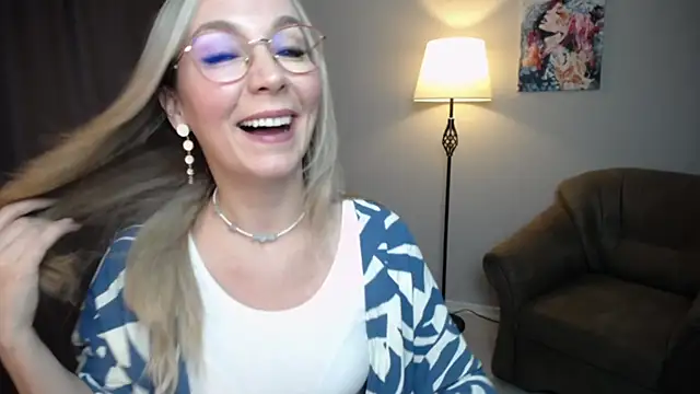 Ava_Elior live sex cam