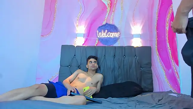 Hot_Boys_69 live sex cam