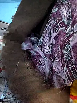 124pakhi's cam snapshot