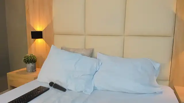 antonella_cutie_'s cam snapshot