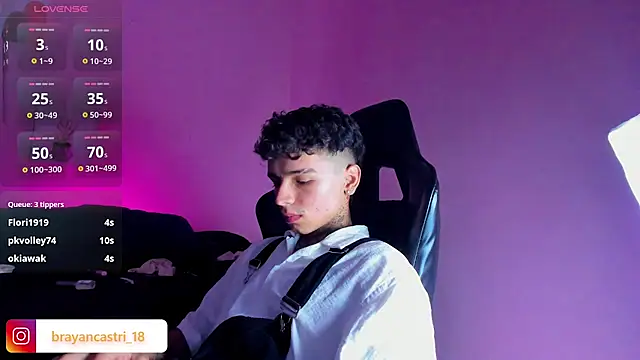 Ian_Castillo_ live sex cam