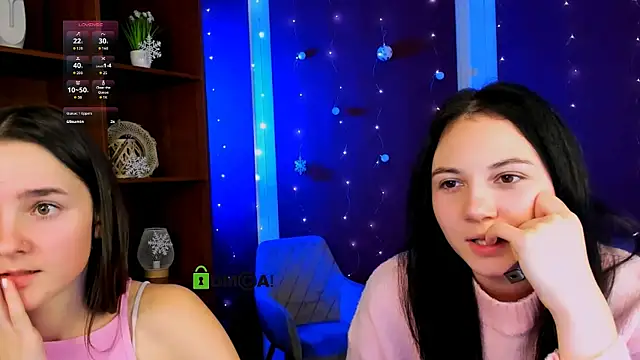 lole_ti's cam snapshot