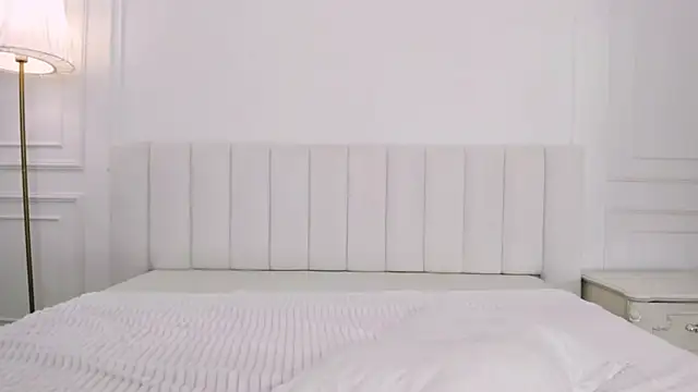 NoraAddams live sex cam