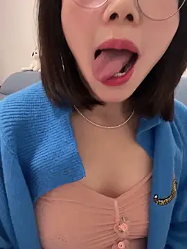 xiaowen1314 live sex cam