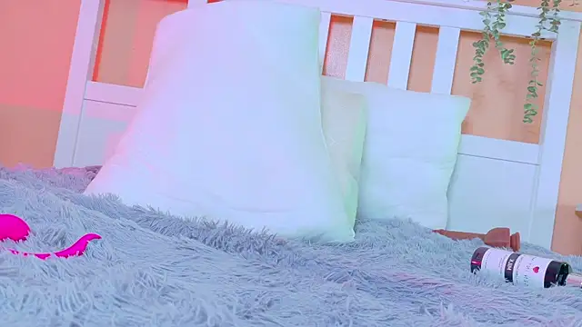 KendalMilleer's cam snapshot