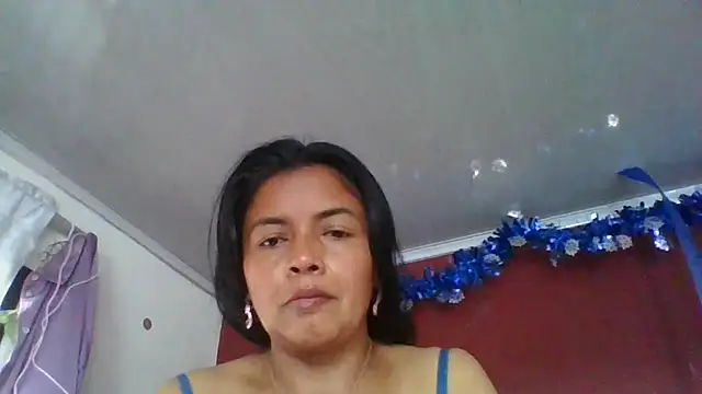 DianaOchoa_'s cam snapshot