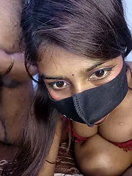 Cute-Janvi2's cam snapshot