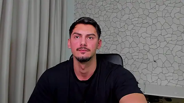 ClintMasters live sex cam