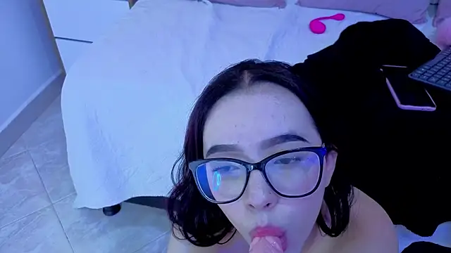 angel__kiss live sex cam