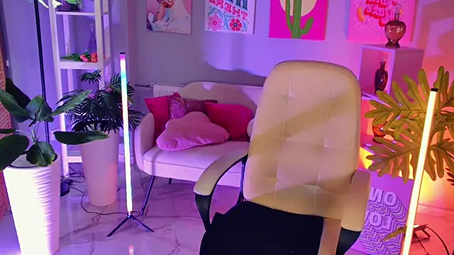 SarahAlluring's cam snapshot