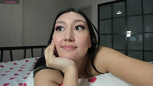 yunami__chan's cam snapshot