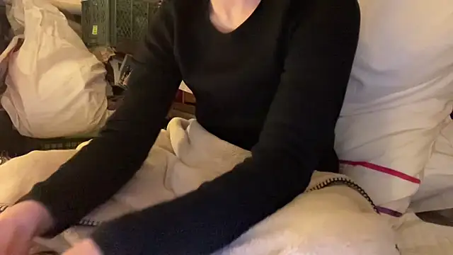 18yoteenvirgin's cam snapshot