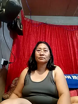 hotchubbyasian88's cam snapshot