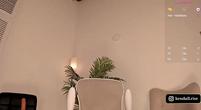 KendallRiseX's cam snapshot