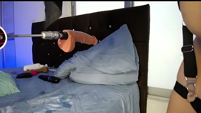 Sweet_hot_mia live sex cam