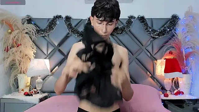 Milan_LewisS live sex cam