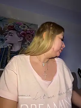 AllysonK live sex cam