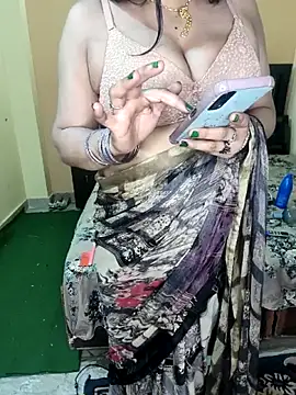 PRIYA_22 live sex cam