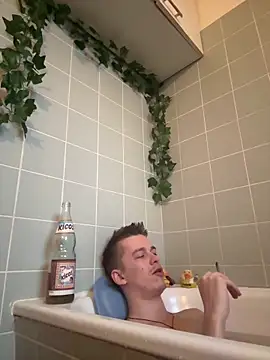 Toyjungee live sex cam